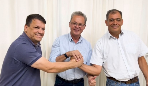 Prefeito de Paraúna Paulinho do Luzitana declara apoio a Flávio Macarrão e Elvis Lapot para disputar a Prefeitura