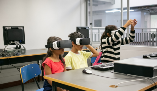 IMPACTO DA TECNOLOGIA NA EDUCAÇÃO: DESAFIOS E OPORTUNIDADES