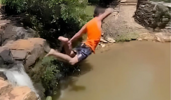 Jovem colombiano morre após salto em cachoeira em Aragoiânia