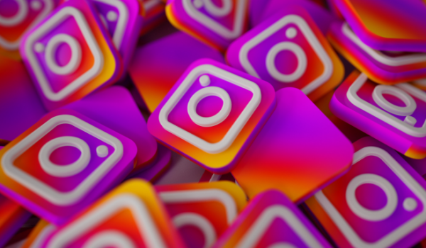 Buscas por perfis políticos falham em aplicativos da Meta