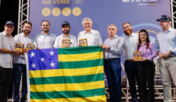 Lançamento de pedra fundamental de nova biorrefinaria reúne autoridades em Rio Verde