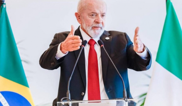 Lula critica primeiro ministro israelense durante discurso no G7