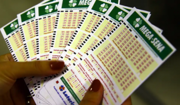 Quina da Mega-Sena premia 13 apostas no país; prêmio principal acumula para R$ 27 milhões