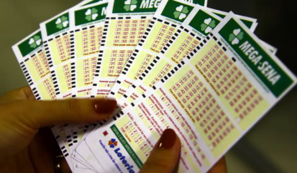 Mega-Sena sorteia R$ 28 milhões nesta terça (8); aposta mínima subirá para R$ 6