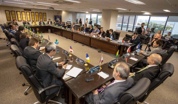 MP-GO se reúne com outras unidades para identificar autores de depredação no ato golpista em Brasília