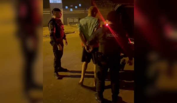 Mulher em cárcere privado aproveita ida do filho à consulta médica e pede socorro em Rio Verde