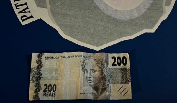 Mulher oferece nota falsa de R$ 200 para entregador e vai parar na delegacia em Rio Verde