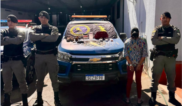 Mulher que realizava furtos em diversos comércios é presa pela PM, em Rio Verde