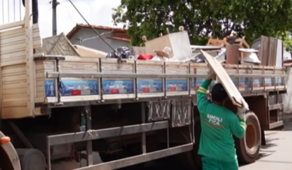Mutirão de limpeza começa pelo bairro Martins e segue para o setor Pauzanes em Rio Verde