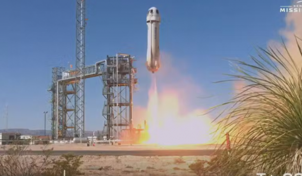 Nave da Blue Origin é lançada com sucesso, empresa fez 1º voo espacial tripulado em quase 2 anos 