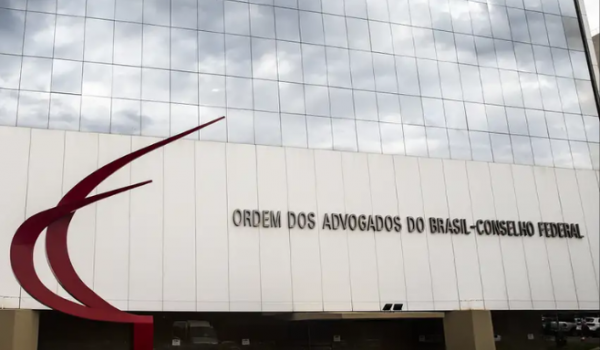 OAB proíbe inscrição de candidatos condenados por crimes raciais