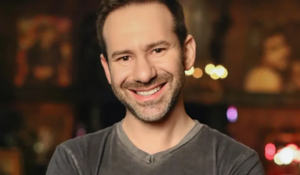 Dono do site da plataforma de conteúdo adulto OnlyFans morre aos 43 anos; saiba quem era