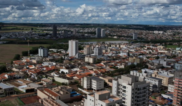 Outono começa nesta sexta (20), mas previsão de chuva forte mantém alerta em Rio Verde