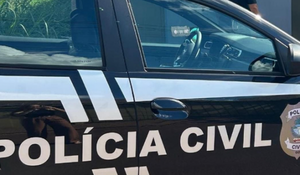 PC de Santa Helena prende dupla por tráfico de drogas durante entrega no Bairro Brasil