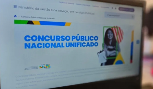 PF desmantela esquema de fraudes em concursos públicos no país