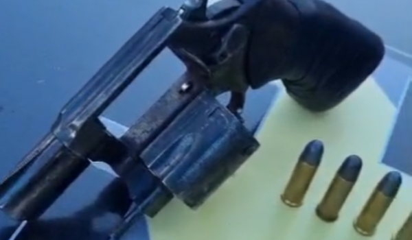 PM apreende revólver com adolescente após denúncias de disparos em Rio Verde