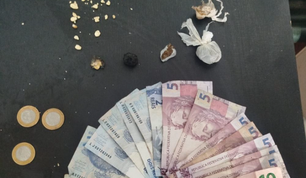 PM desmonta ponto de tráfico e prende suspeitos em obra abandonada em Rio Verde