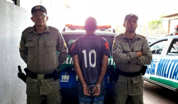 PM prende foragidos da justiça em bairros distintos de Rio Verde 