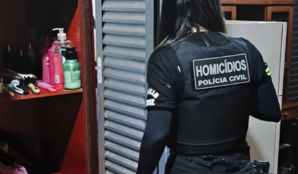 Polícia Civil cumpre 16 mandados após ameaças contra juíza e promotor em Serranópolis