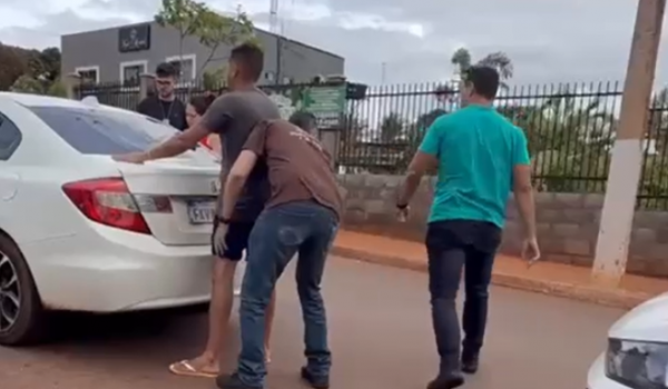 Polícia Civil de Rio Verde prende casal alvo de operação contra golpes virtuais no RS