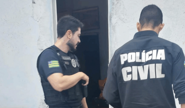 PC prende homem por armazenar conteúdo pornográfico de menores