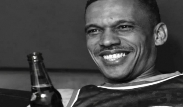 Rapper de 45 anos morre após troca de tiros com a PMGO na garagem de casa, em Aparecida de Goiânia