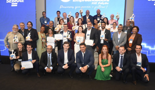 Rio Verde é premiada pelo Sebrae com projeto voltado ao empreendedorismo