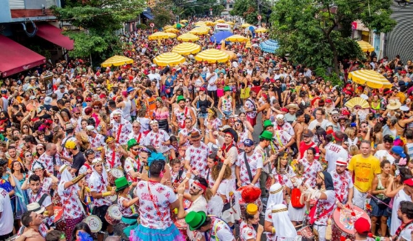 Saiba como funciona o feriado de carnaval nas empresas