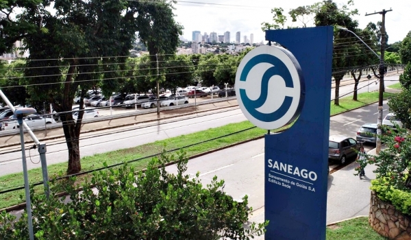 Caiado intervém para que Saneago não seja privatizada