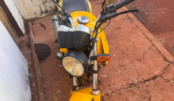 Força Tática recupera motocicleta com registro de apropriação indébita