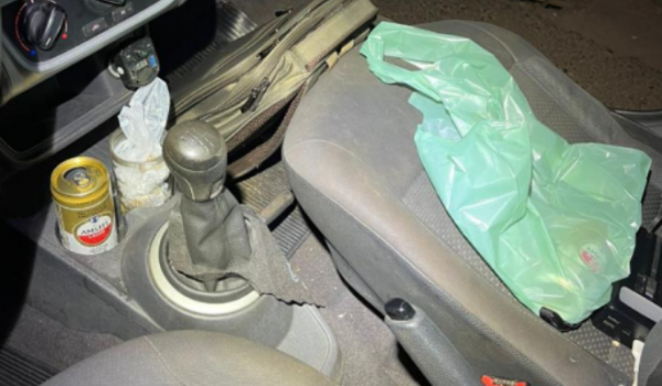 Polícia Militar prende motorista embriagado que dirigia em zigue-zague e quase colidiu em semáforo