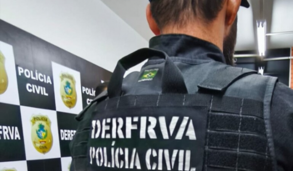 Polícia Militar e Polícia Civil descobrem galpão com peças de veículo roubado em Goiânia