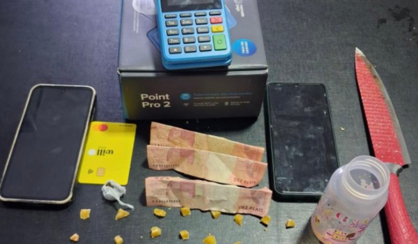 Trio é preso em quitinete usada para venda de drogas em Rio Verde