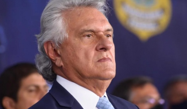 Caiado defende legalidade de parcerias com Fundeinfra e rebate promotora: motivação política