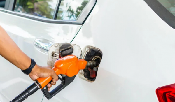 Corpus Christi na estrada: encher o tanque com etanol custará em média R$ 242; com gasolina, R$ 351