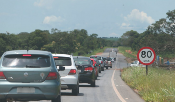 Neste fim de ano, 41% das pessoas pretendem viajar de carro