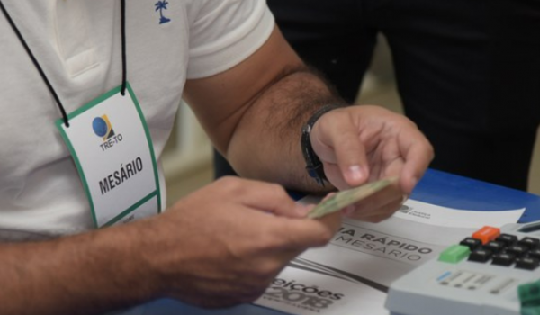 78 MIL HOMENS E MULHERES QUE CONTRIBUÍRAM COM A DEMOCRACIA BRASILEIRA