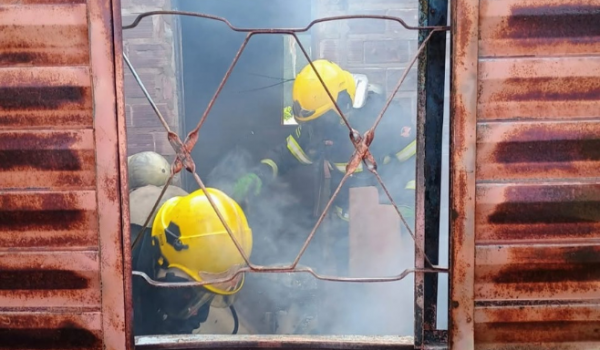 Incêndio destrói casa em Portelândia e Corpo de Bombeiros encontra vítima fatal