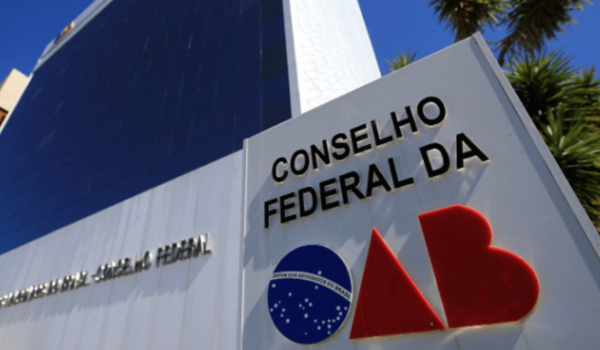 Combate ao r4cism0: OAB proíbe inscrição de condenados por crimes raciais