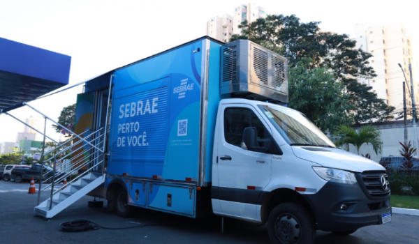 Sebrae Goiás lança unidade móvel para atender empreendedores em todo o estado