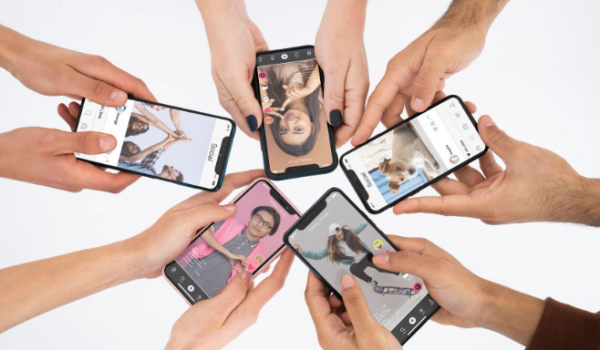 O IMPACTO DO USO DE CELULARES NA SAÚDE MENTAL DOS JOVENS
