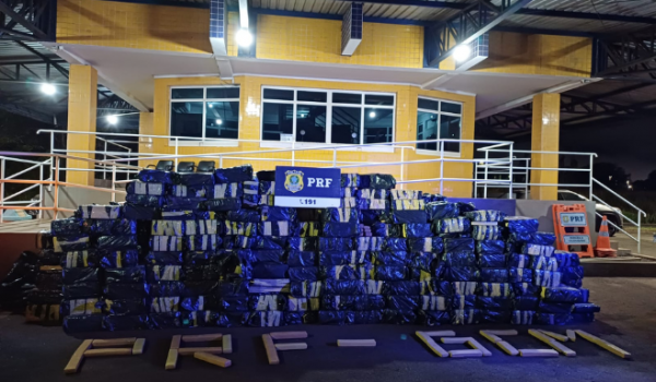 Maior apreensão de drogas da história de Rio Verde: PRF e GCM interceptam 7,5 toneladas de maconha na BR-060