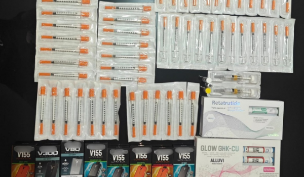 Polícia Civil faz operação contra venda ilegal de medicamentos e cigarros eletrônicos em Indiara