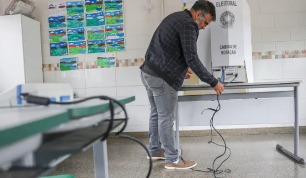 Segundo turno das eleições: eleitor pode mudar o local de votação? Entenda as regras