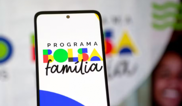 Bolsa Família começa a ser pago nesta segunda-feira (19) com novo valor de R$ 691