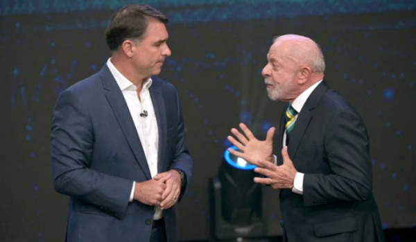 Lula quer checagem de fatos e mudanças nas regras do último debate contra Flávio