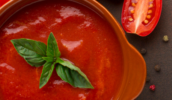 Anvisa manda recolher molho de tomate após identificar pedaços de vidro no produto