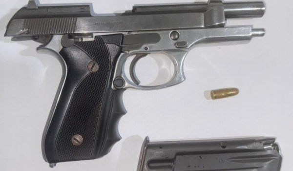 PM apreende arma de fogo após denúncia de violência doméstica no Residencial Interlagos, em Rio Verde