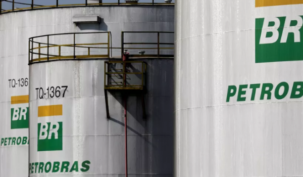 Petrobras monitora guerra no Oriente Médio e avalia possível impacto nos combustíveis no Brasil