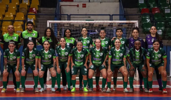 Resenhas se prepara para mais um duelo na Liga Feminina de Futsal